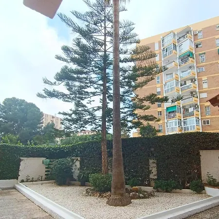 Apartment With Pool